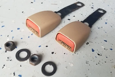 TAN 1998-2001 Dodge Ram 1500 2500 Front Seat Buckles Seatbelt Driver / Passenger Foto 1 de 4