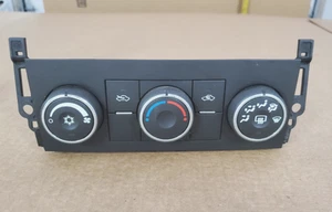 2010 2011 Chevy Silverado GMC Sierra AC Heat Temp Climate Control 20887811 - Picture 1 of 7