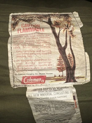 Vintage Coleman1960s sleeping bag red with ducks rare cabin, rustic camping - Image 1 of 4