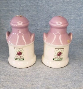 Plum Crazy Over Boston Salz- und Pfefferstreuer - Bild 1 von 4