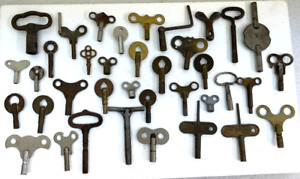 37 - Antique Clock Keys