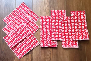 "Juego de 4 servilletas de tela navideña ""Ho Ho Ho"" grandes y 4 pequeñas" - Imagen 1 de 1