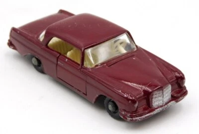 Lesney Matchbox N° 53 Mercedes-Benz 220 SE bpw diecast 1950/60s England - Immagine 1 di 4