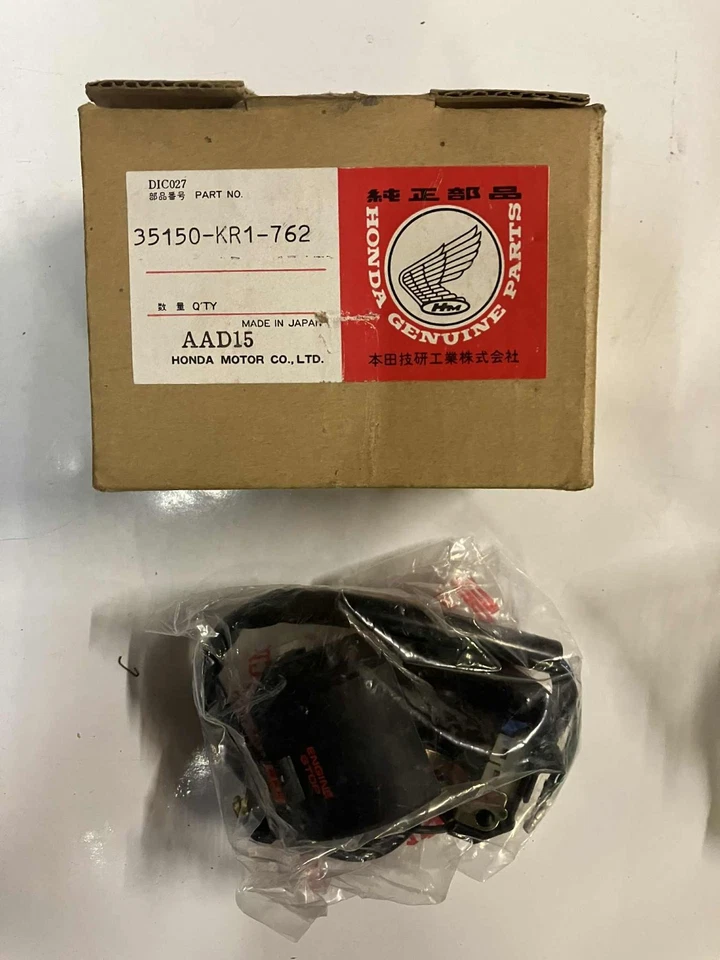 Commutateur Droit Origine Neuf Honda NS 125 R / NS 125 F (Réf : 35150-KR1-762) - Photo 1/1