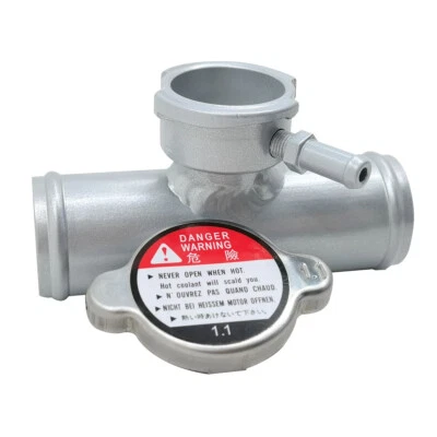 Cuello de llenado de manguera de radiador en línea de aluminio de 35 mm con tapa 45 grados plateado - Imagen 1 de 4