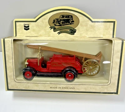 Die-Cast Lledo Days Gone Chevron 1934 Dennis Refinery Fire Truck NIB – Box Wear - Image 1 of 4