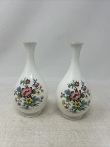 Vintage Coalport England Bone China Vase Ming Rose Pattern Set of 2 - Picture 1 of 4