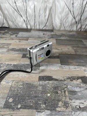 Polaroid PDC 5080 Compact Digital Camera TESTED, WORKING - Image 1 of 3