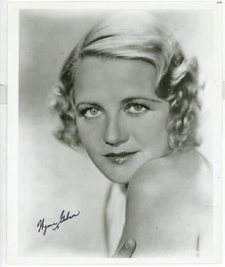 Autographed 8x10 Photo Wynne Gibson Actress Movie Star - Picture 1 of 2