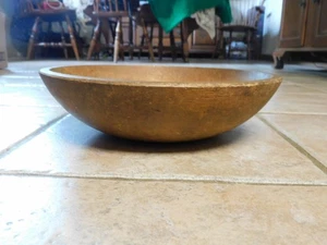 VINTAGE PRIMITIVE SIGNED MUNISING 2nd HAND TURNED WOOD OUT OF ROUND BOWL - Picture 1 of 6
