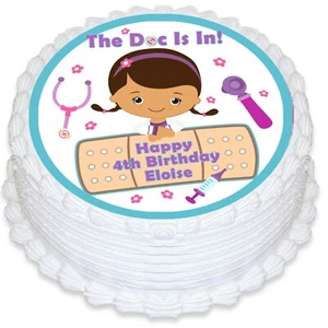 Doc McStuffins Round Edible Icing Cake Topper - PRE-CUT - Imagen 1 de 2