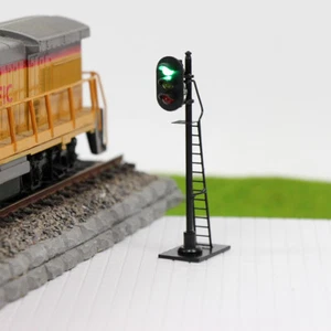 3pcs Model Railway HO Scale Traffic Signal Green Yellow Red Block Signal 6.3cm - Picture 1 of 6