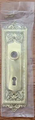 NOS Ornate Brass Escutcheon Door Plate With Keyhole 8-1/2  X 2-1/2  • 29.99$