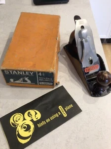 VINTAGE STANLEY No 4 1/2 WOOD PLANE BOXED WITH INSTRUCTIONS MADE IN ENGLAND TOOL - Picture 1 of 23