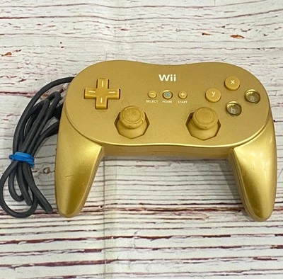 Mando Nintendo Wii Classic Pro 2006 dorado RVL-005-02 Zelda dorado probado funciona Foto 1 de 4