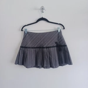 Xhiliration Donna 3 Grigio Gessato Pieghettato Micro Mini Academia Casual Preppy Y2K - Foto 1 di 11