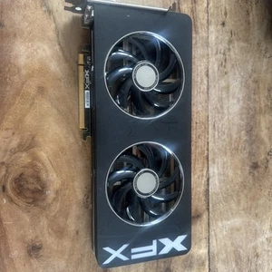 R9 290 XFX Graphics Card 4GB - Picture 1 of 2