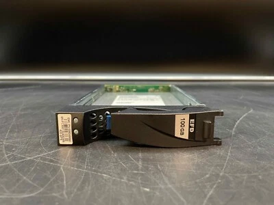 EMC VMAX 100GB MLC SSD w/Caddy, 005049890, 118033004 - Image 1 of 4