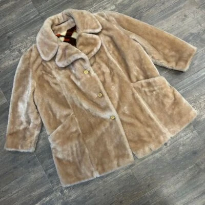 Abrigo de piel sintética vintage Sears para mujer oso de peluche tostado SIN ETIQUETA DE TALLA (L-XL) botón usado en excelente estado Foto 1 de 4