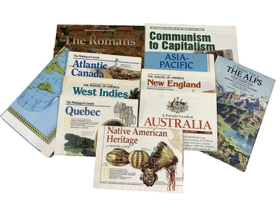 Set of 11 Maps from National Geographic Magazines Foto 1 de 4