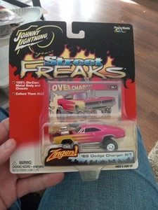 Johnny Lightning Street Freaks Over Charged '69 Dodge Charger R/T - Picture 1 of 6