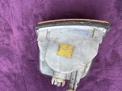 MERCEDES W126 INTERMITENTE IZQUIERDO 300SDL 380SEL 500SEL 420SEL 560SEL OEM  Foto 1 de 4