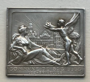 BELGIUM COMMUNE DE ST GILLES LEZ BRUXELLES SILVER PLAQUE 60X53mm - Picture 1 of 2