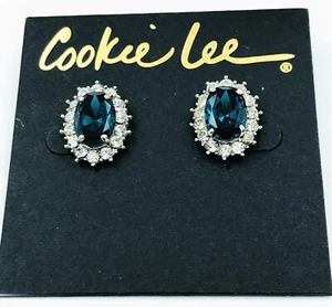 COOKIE LEE EARRINGS NEW ON $34 CARD TEAL ISH GREEN ISH CRYSTAL GLASS RHINESTONE - Picture 1 of 3