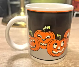 Halloween Glow In The Dark Jack-O-Lantern Pumpkin Coffee Mug J.I.I. 1992 Vintage - Picture 1 of 21