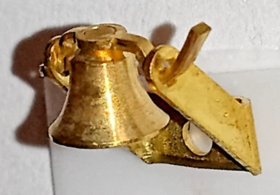 BRASS BELL AND ANGLED BRASS YOKE  HO SCALE MANTUA  TYCO FACTORY ORIGINAL NEW - Image 1 of 4