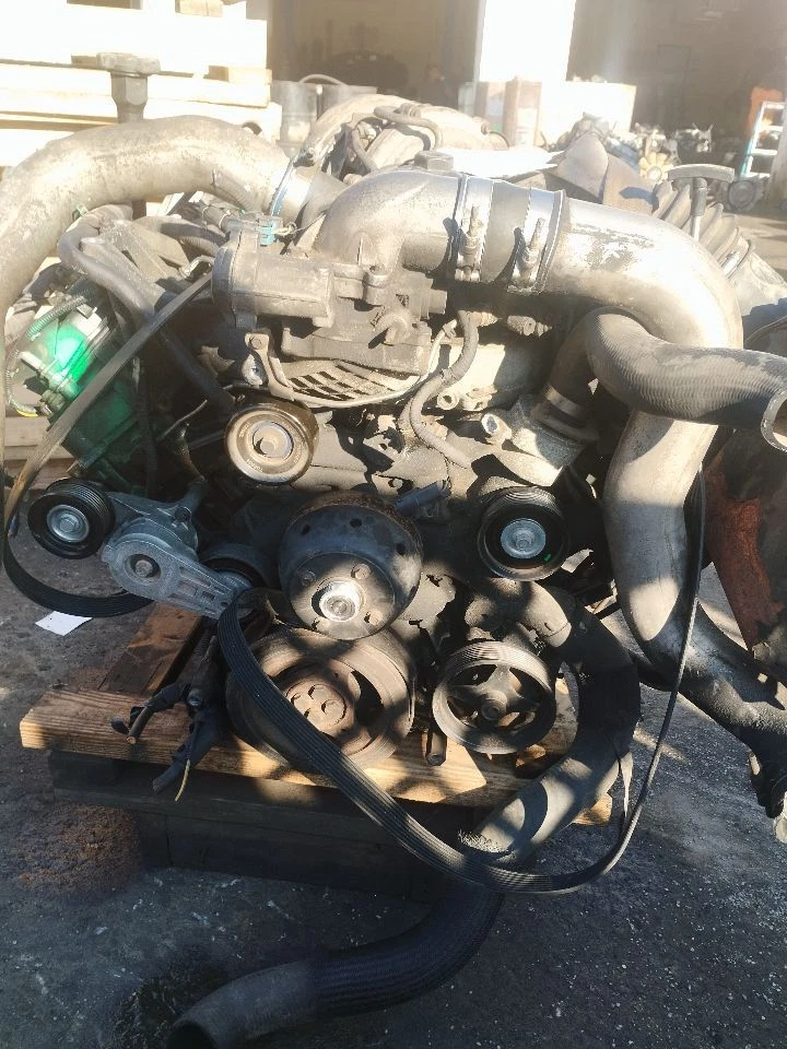 Used Engine Complete Assembly fits: 2004 Ford F250SD PICKUP 6.0L VIN P 8th digit - Image 1 of 4