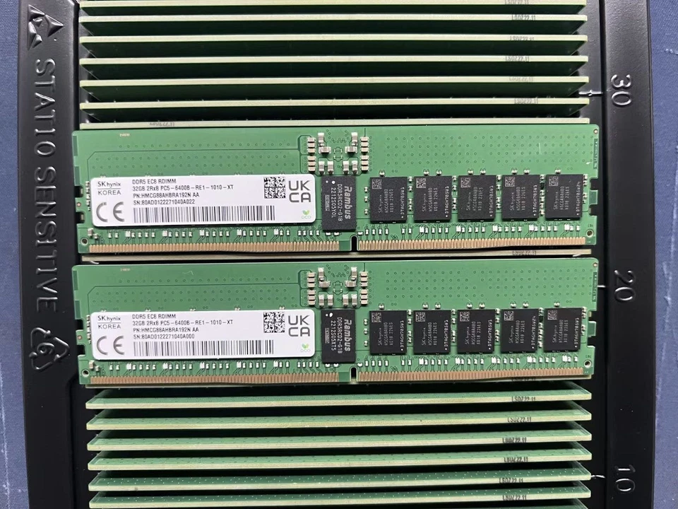 SKhynix 32GB 6400MHz DDR5 RAM EC8 RDIMM 2Rx8 PC5-6400B REG Sever Memory - Image 1 of 1