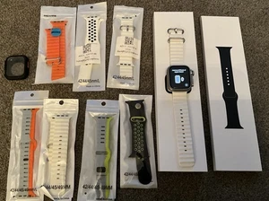 Apple Watch Series 7 45mm Midnight Black Aluminium & Assortment Of Straps - Picture 1 of 9