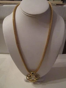 VINTAGE TRIFARI HALSKETTE MIT ANHÄNGER - GROSS - SPEKTAKULÄR - GOLDFARBEN - BRANDNEU - 12 - Bild 1 von 3