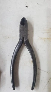 VINTAGE UTICA TOOLS DIAMOND LOGO SIDE CUTTERS MADE IN UTICA, NY, U.S.A. - Picture 1 of 6