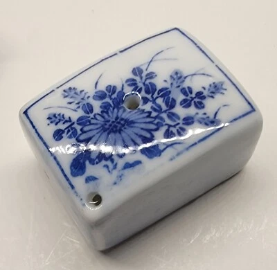 Cuentagotas de agua coreano azul y blanco pintado a mano antiguo Foto 1 de 4