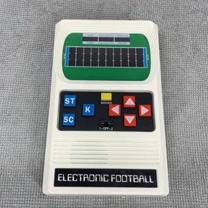 Electronic Football Retro Handheld Game Basic Fun Mattel getestet funktioniert 2016 - Bild 1 von 10