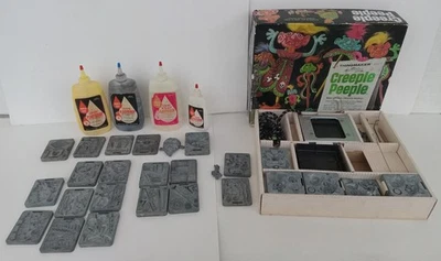 Raro Mattel Creeple Peeple ThingMaker 1964 completo + caja + 19 extra = 26 moldes + 4 Goop Foto 1 de 4