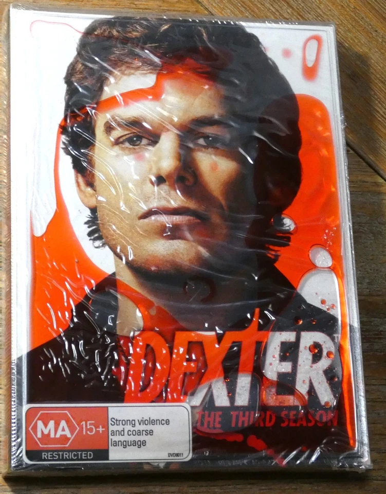 Dexter : Season 3 (Box Set, DVD, 2007) - Free Postage (Fake blood case) - image 1 of 1