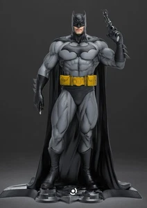 Batman 3D Resin Statue – Unpainted Model Kit – DC Dark Knight - Picture 1 of 5