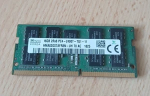 SK Hynix HMA82GS7AFR8N-UH T0 AC 16GB 2Rx8 PC2400T-TG1-11 *1 Stück* *Gebraucht* - Picture 1 of 2
