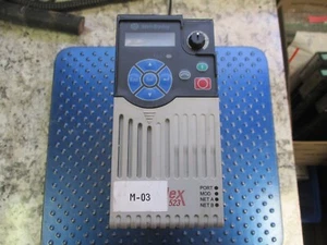 ALLEN BRADLEY POWER FLEX 523 1.5KW/2.0HP 3-PH 380-480V SER A 25A-D4P0N104 - Imagen 1 de 5