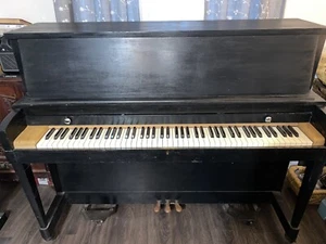 Baldwin Upright Piano SN: 223563 - Picture 1 of 9