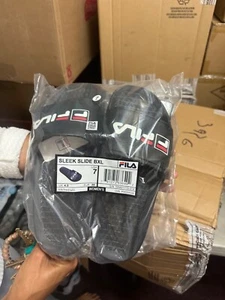 FILA Sleek Slide BXL Black Multicolor Sandal Size 7 - Picture 1 of 1