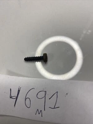 Homelite 26b UT09526 Blower Fan Case Screw ￼Genuine   Oem 660466001 - Image 1 of 3