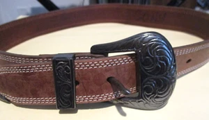Jenny And The Boys Genuine Leather Belt 3-7955 34" total Western 26-1/2-30-1/2" - Picture 1 of 8