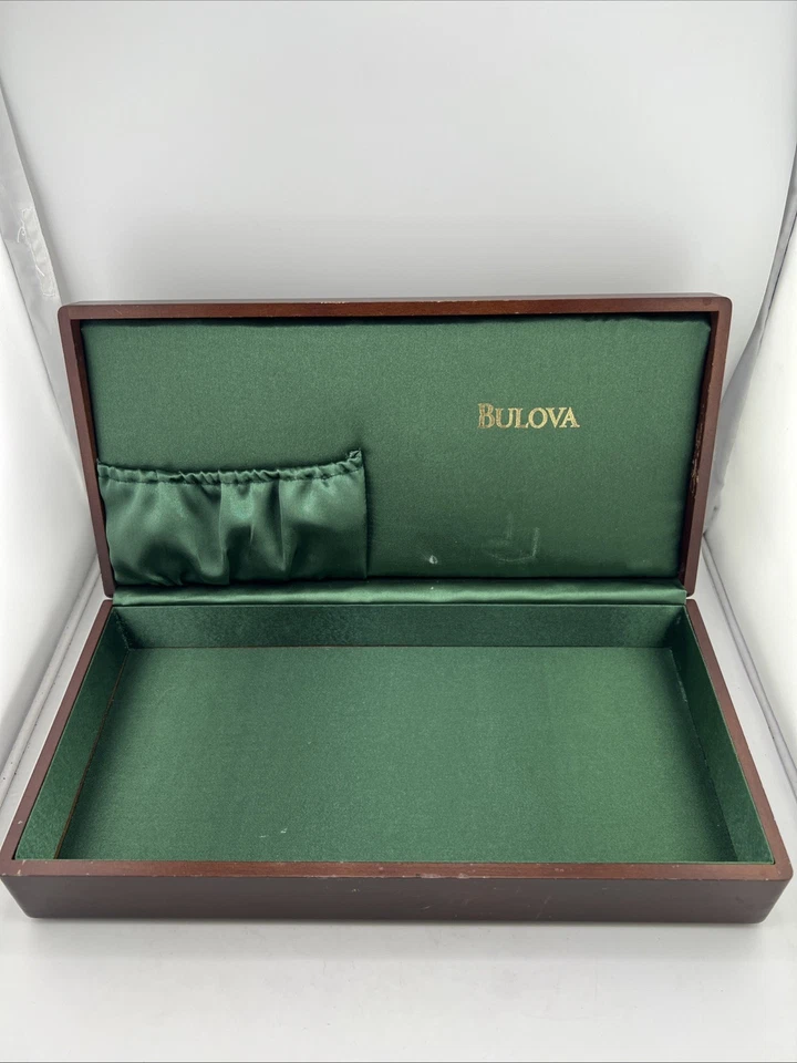 Contenedor de almacenamiento para joyero de reloj Bulova de madera forro satinado vintage Foto 1 de 4