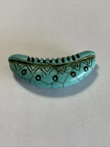 Antico ciondolo amuleto turchese a forma di corno cinese perline - Foto 1 di 10