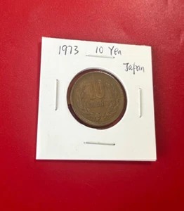 1973 10 YEN JAPAN COIN - NICE WORLD COIN !!! - Picture 1 of 2