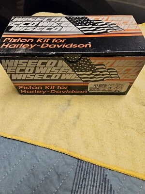 Комплект поршней Wiseco 3,517/9,5:1 для 1983-1984 Harley-Davidson FLHTC Electra Glide - Изображение 1 из 3